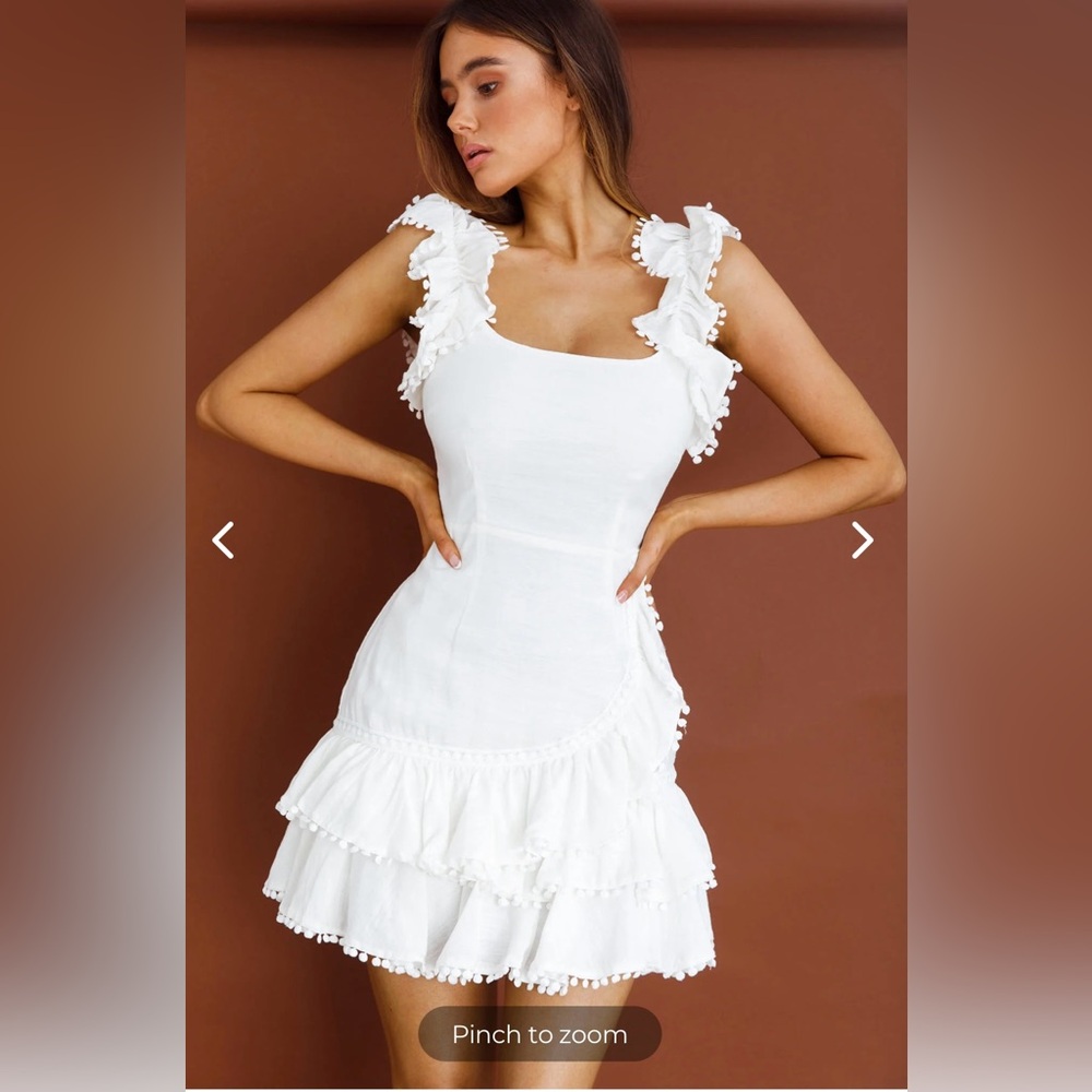 ANNIE RUFFLE SHOULDER STRAP LAYERED HEM MINI DRESS WHITE